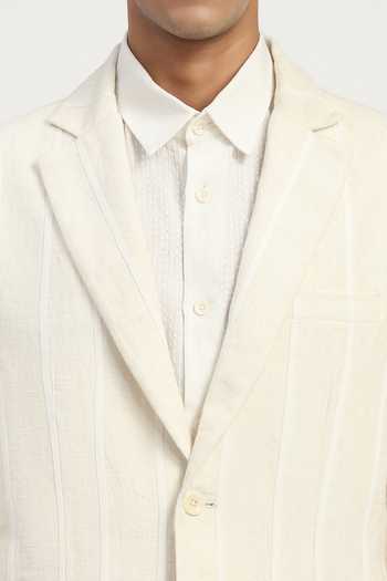 Abraham And Thakore Ivory Cotton, Linen Tape Applique Work Blazer Online at Aza Fashions Abraham And Thakore_Ivory Cotton, Linen Tape Applique Work Blazer _Online_at_Aza_Fashions