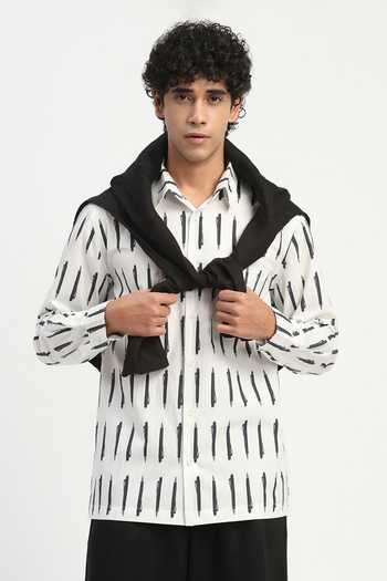 Shop_Abraham And Thakore_Ivory Poplin Pen Print Shirt _Online_at_Aza_Fashions