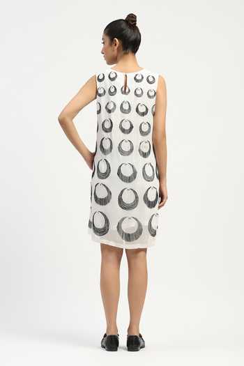 Abraham And Thakore Ottoman Moon Dress 