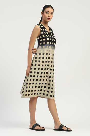 Abraham And Thakore_Black Chanderi V-neck Ombre Cutwork Dress _Online_at_Aza_Fashions