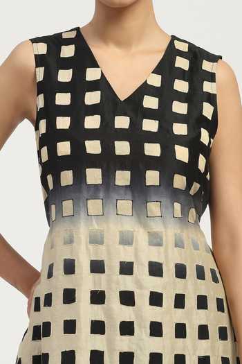 Buy_Abraham And Thakore_Black Chanderi V-neck Ombre Cutwork Dress _Online_at_Aza_Fashions