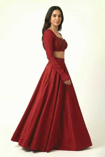 Buy_Ellemora Fashions_Maroon Satin Square Neck Lehenga And Blouse Set _Online_at_Aza_Fashions