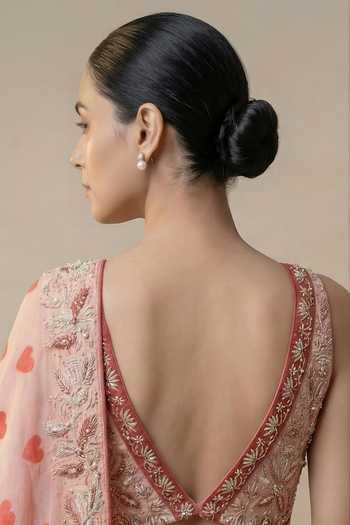 Buy_Ellemora Fashions_Pink Silk V-neck Embroidered Border Saree And Blouse Set _Online_at_Aza_Fashions