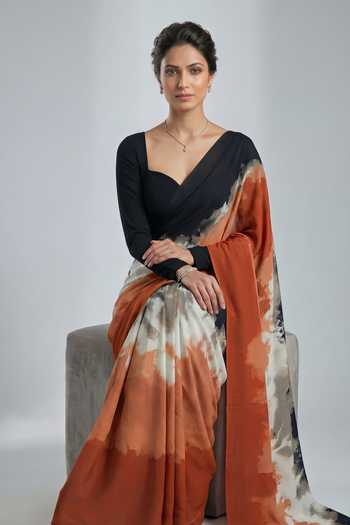 Buy_Ellemora Fashions_Black Crepe Sweetheart Neck Shadow And Sand Saree & Blouse 
