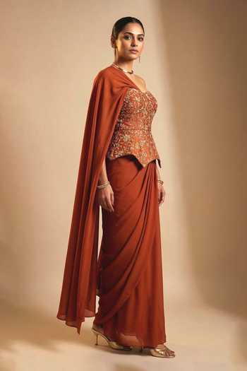 Buy_Ellemora Fashions_Rust Crepe Zari Sweetheart Neck Royale Corset And Pre-draped Saree Set _Online_at_Aza_Fashions