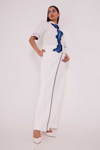 MADDER MUCH Ivory Denim Collared Neck Avisa Blue Current Top And Pant Set at Aza Fashions MADDER MUCH_Ivory Denim Collared Neck Avisa Blue Current Top And Pant Set _at_Aza_Fashions
