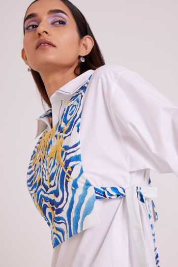 Buy MADDER MUCH Ivory Cotton, Poplin, Denim Collared Neck, Apollo Sunlit Tide Dress With Bib Online at Aza Fashions Buy_MADDER MUCH_Ivory Cotton, Poplin, Denim Collared Neck, Apollo Sunlit Tide Dress With Bib _Online_at_Aza_Fashions