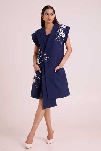 Shop MADDER MUCH White Handloom , Collared Laguna Tidal Blazer Dress With Bustier Online at Aza Fashions Shop_MADDER MUCH_White Handloom , Collared Laguna Tidal Blazer Dress With Bustier _Online_at_Aza_Fashions