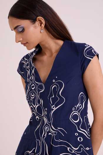 Buy_MADDER MUCH_Blue Handloom Cotton V-neck Indigo Perito Drift Midi Dress _Online_at_Aza_Fashions