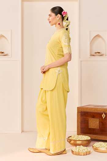 Sheetal Batra_Yellow Silk, , Silk, Cotton, Anaisha Lemon Short Kurta Set _Online_at_Aza_Fashions
