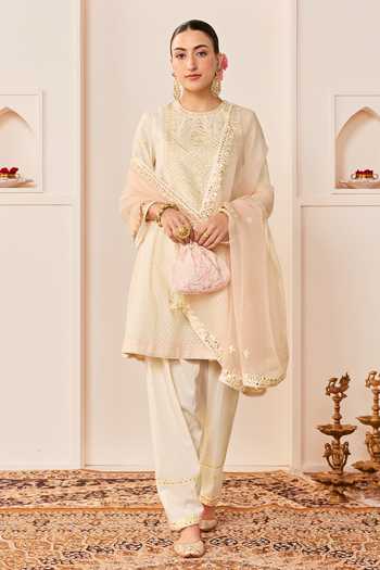 Sheetal Batra Nida Daisy Ivory Short Kurta Set 