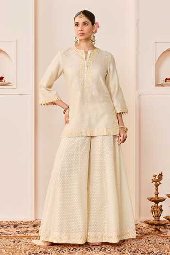 Shop Sheetal Batra Ivory Chanderi , Organza Notched Neck Rehma Kurta Set Online at Aza Fashions Shop_Sheetal Batra_Ivory Chanderi , Organza Notched Neck Rehma Kurta Set _Online_at_Aza_Fashions