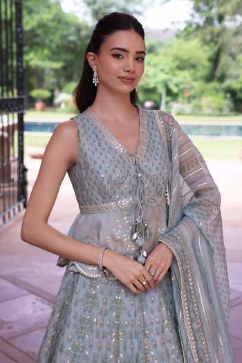 Summer By Priyanka Gupta_Green Silk V-neck Sophia Printed Lehenga Set _Online_at_Aza_Fashions