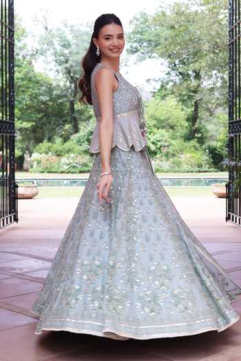 Buy_Summer By Priyanka Gupta_Green Silk V-neck Sophia Printed Lehenga Set _Online_at_Aza_Fashions