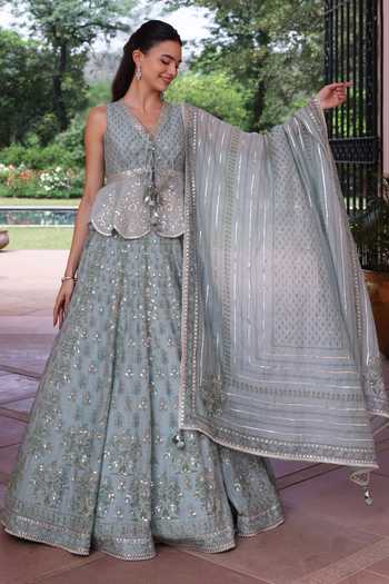 Buy_Summer By Priyanka Gupta_Green Silk V-neck Sophia Printed Lehenga Set 