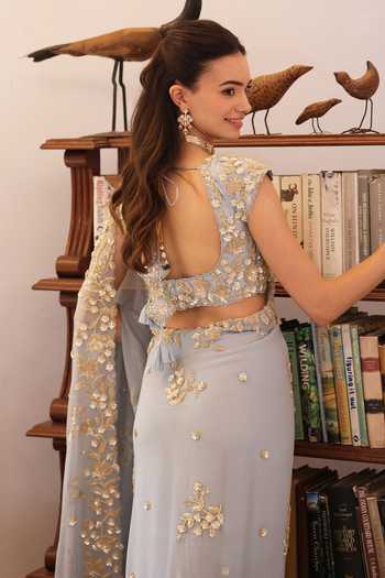 Summer By Priyanka Gupta Blue Chiffon Sweetheart Neck Ice Luna Saree And Blouse at Aza Fashions Summer By Priyanka Gupta_Blue Chiffon Sweetheart Neck Ice Luna Saree And Blouse _at_Aza_Fashions