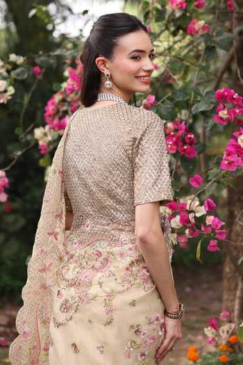 Summer By Priyanka Gupta Gold Paisley Saree With Blouse 