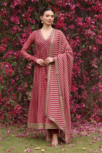 Summer By Priyanka Gupta Anargul Printed Anarkali Set 