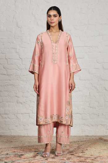 Buy_Sue Mue_Peach Silk, Cotton, Chanderi, Tissue Fern Floral Embroidered Kurta Salwar Set 