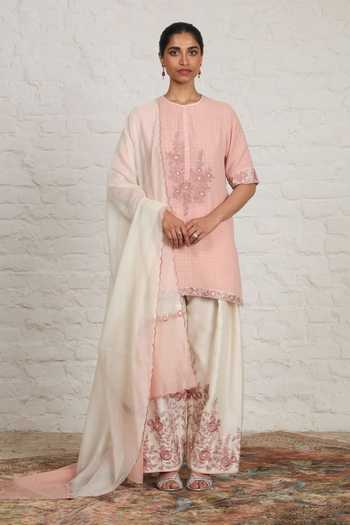 Sue Mue Evelyn Vintage Floral Embroidered Short Kurta Set 