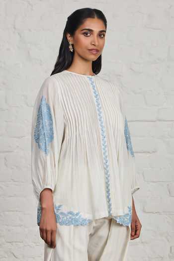 Sue Mue_Off White Chanderi, Handloom Letty Floral Bunch Embroidered Short Kurta Set _Online_at_Aza_Fashions