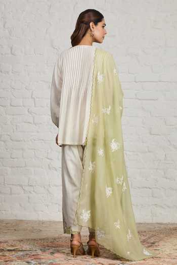 Sue Mue Letty Vintage Floral Embroidered Short Kurta Set 