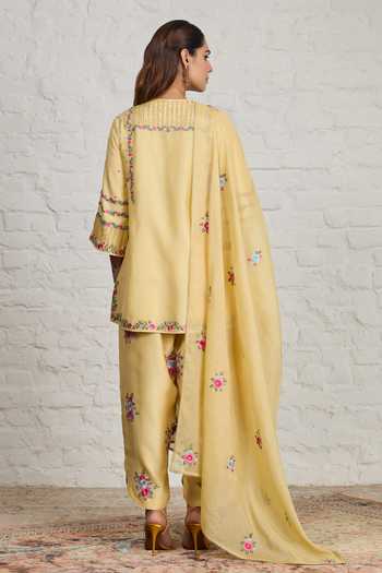Sue Mue Annora Floral Embroidered Short Kurta Set 