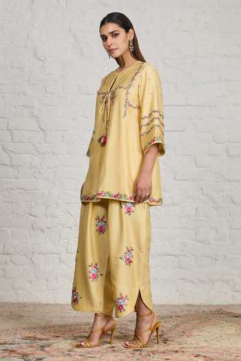 Shop_Sue Mue_Yellow Silk, Cotton, Chanderi, Tissue Annora Floral Embroidered Short Kurta Set _Online_at_Aza_Fashions