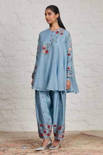 Shop_Sue Mue_Blue Silk, Chanderi Round Neck Faye Floral Embroidered Short Anarkali Set 