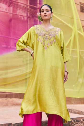 Buy Vinita Bhansali Green Silk V-neck Heer Embroidered Kaftan And Pant Set Online at Aza Fashions Buy_Vinita Bhansali_Green Silk V-neck Heer Embroidered Kaftan And Pant Set _Online_at_Aza_Fashions