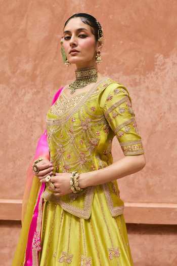Buy Vinita Bhansali Green Organza, Scoop Rangira Rajputi Embroidered Kurta Lehenga Set Online at Aza Fashions Buy_Vinita Bhansali_Green Organza, Scoop Rangira Rajputi Embroidered Kurta Lehenga Set _Online_at_Aza_Fashions