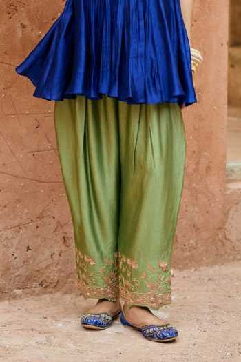 Vinita Bhansali Blue Silk Round Neck Neera Embroidered Short Kurta And Salwar Set Online at Aza Fashions Vinita Bhansali_Blue Silk Round Neck Neera Embroidered Short Kurta And Salwar Set _Online_at_Aza_Fashions