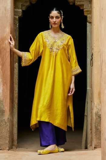 Vinita Bhansali Aarini Embroidered Silk Kaftan & Pant Set 
