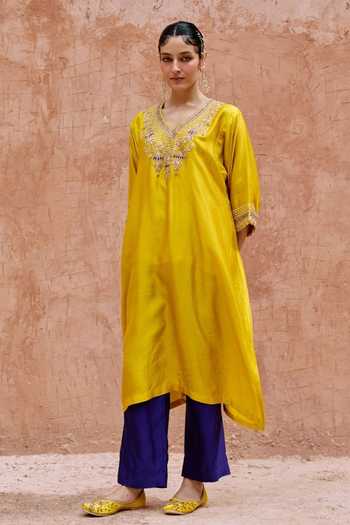 Buy_Vinita Bhansali_Yellow Silk V-neck Aarini Embroidered Kaftan And Pant Set _Online_at_Aza_Fashions