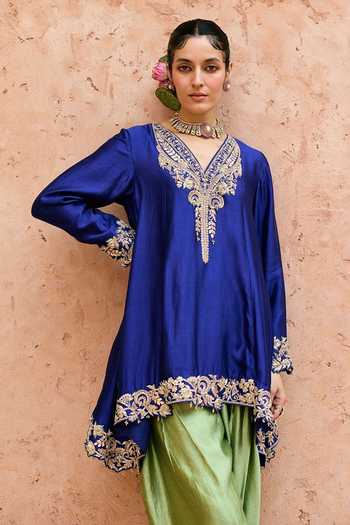 Buy Vinita Bhansali Blue , Organza V-neck Neera Embroidered Kurta Salwar Set Online at Aza Fashions Buy_Vinita Bhansali_Blue , Organza V-neck Neera Embroidered Kurta Salwar Set _Online_at_Aza_Fashions