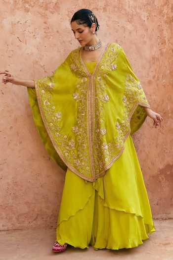 Vinita Bhansali Shehnaaz Embroidered Cape Skirt Set 
