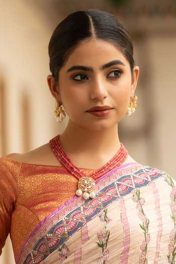 Xago Noor-E-Deewan Necklace With Earrings 