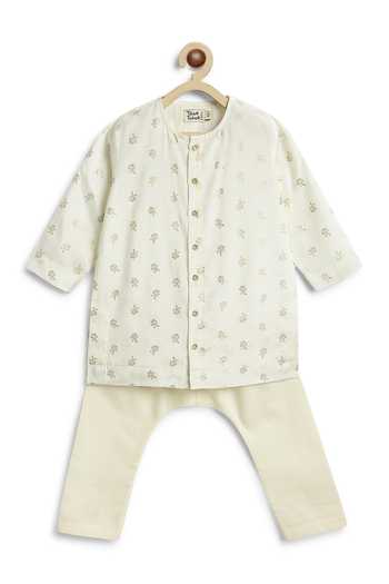 Shop_Tiber Taber_Cream Viscose, Cotton Foil Print Rose Motif Kurta And Pyjama Set 