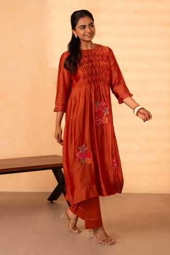 Gulabik Jaipur Chinar Handloom Chanderi Kurta & Pant Set 