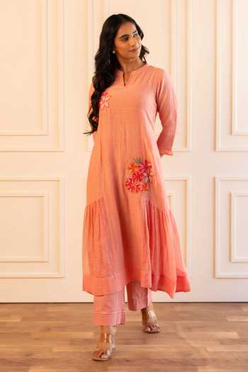 Buy_Gulabik Jaipur_Peach Chanderi Mandarin Collar Manjari Handloom Kurta And Pant Set _Online_at_Aza_Fashions