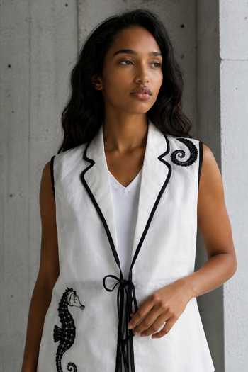 Vanshika Agarwal Label_White Silk, Cotton, Organza, Taffeta Cecilia Horse Embroidered Jacket And Pant Set _Online_at_Aza_Fashions