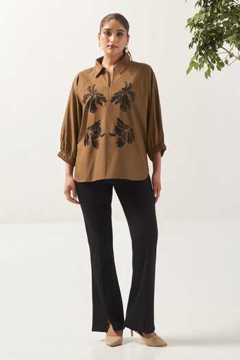 Buy_Savaaya_Brown Cotton, Poplin Collared Neck The Dune Handwork Shirt _Online_at_Aza_Fashions