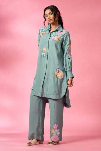 Buy_Neitri_Olive Green Chanderi Collared Neck Reef Embroidered Kurta And Pant Set _Online_at_Aza_Fashions