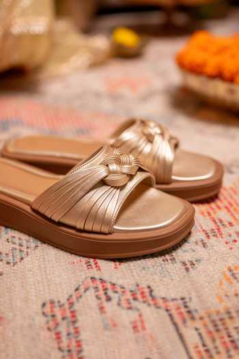 Coral Haze_Gold Indy Broad Knotted Strap Sliders _Online_at_Aza_Fashions
