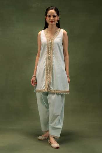 Grass & Sunshine_Mint Linen V-neck Serenity Kurta Farshi Salwar Set _Online_at_Aza_Fashions