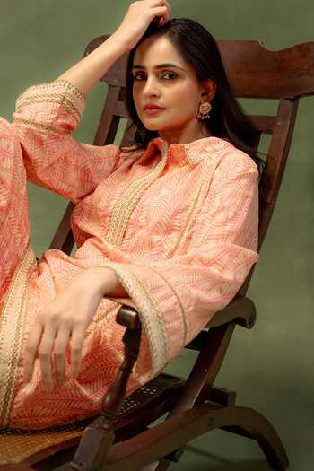 Shop_Grass & Sunshine_Pink Cotton, Chanderi Mandarin Collar, Yes Blush Lattice Charm Kurta And Pant Set _Online_at_Aza_Fashions