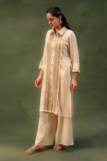 Grass & Sunshine Beige Cotton Collared Neck, Yes Sand Dune Jute Lace Kurta And Palazzo Set Online at Aza Fashions Grass & Sunshine_Beige Cotton Collared Neck, Yes Sand Dune Jute Lace Kurta And Palazzo Set _Online_at_Aza_Fashions