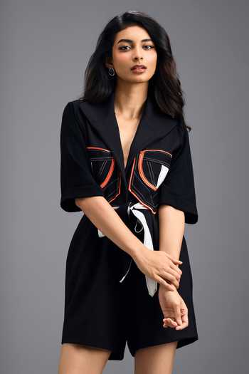 Deepika Arora Black Tailored Color Block Jumpsuit With Belt Online at Aza Fashions Deepika Arora_Black Tailored Color Block Jumpsuit With Belt _Online_at_Aza_Fashions