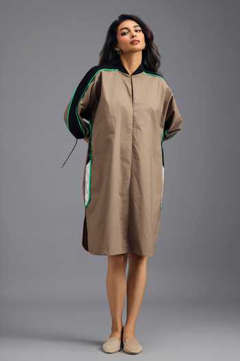 Buy_Deepika Arora_Brown Cotton Mandarin Collar Oversized Boxy Midi Dress _Online_at_Aza_Fashions