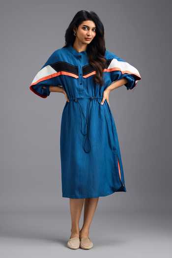 Deepika Arora_Blue Linen Mandarin Collar Midi Dress _at_Aza_Fashions